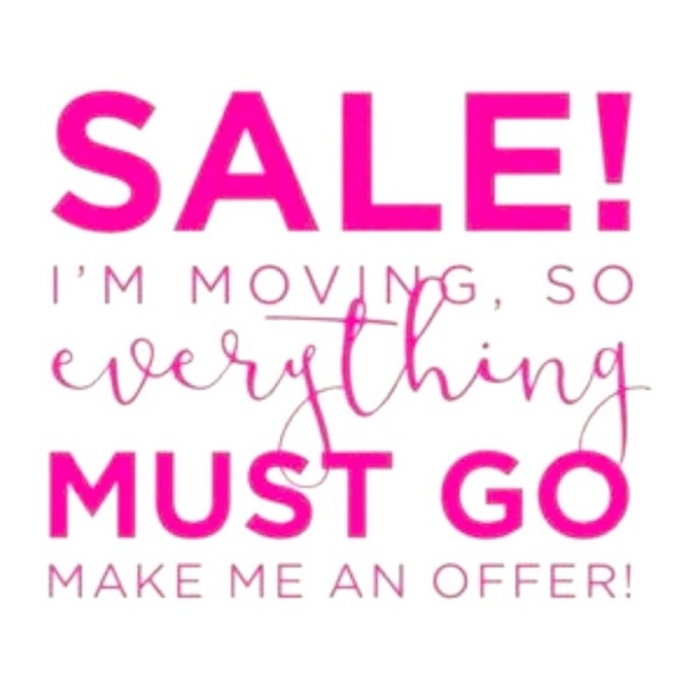 Closet clean out! Add to a bundle & get a shipping discount.